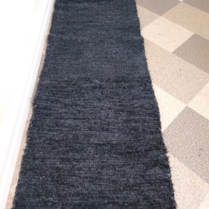 strapatý tmavosivý š.50 cm