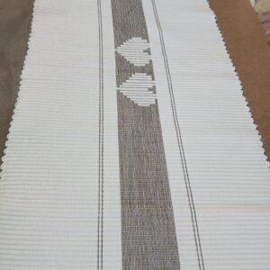 vytkávaný koberček srdiečka š. 65 cm